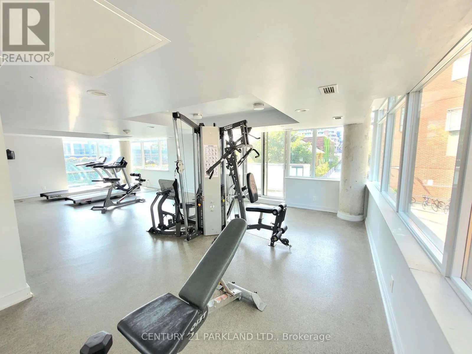 1215 - 20 JOE SHUSTER WAY