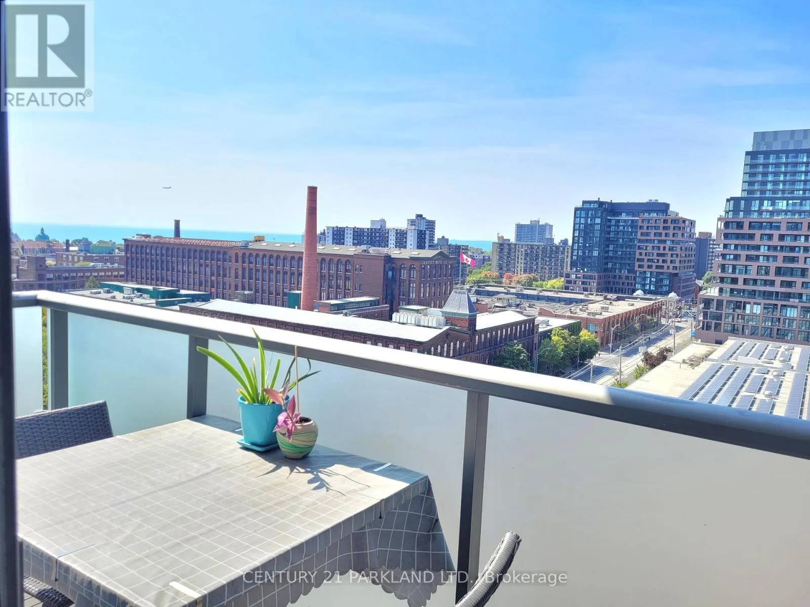 1215 - 20 JOE SHUSTER WAY