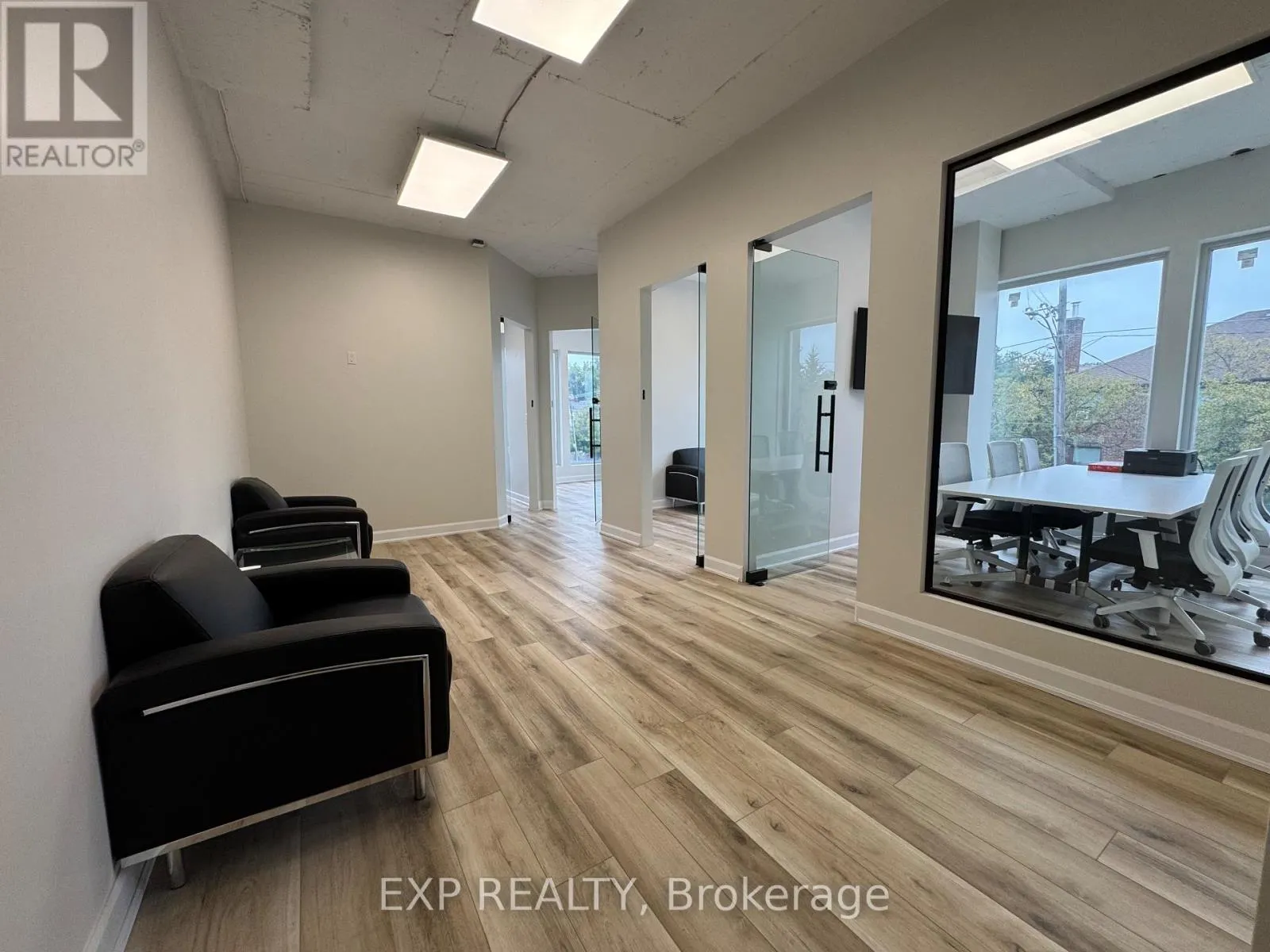 212 - 230 LAKESHORE ROAD E
