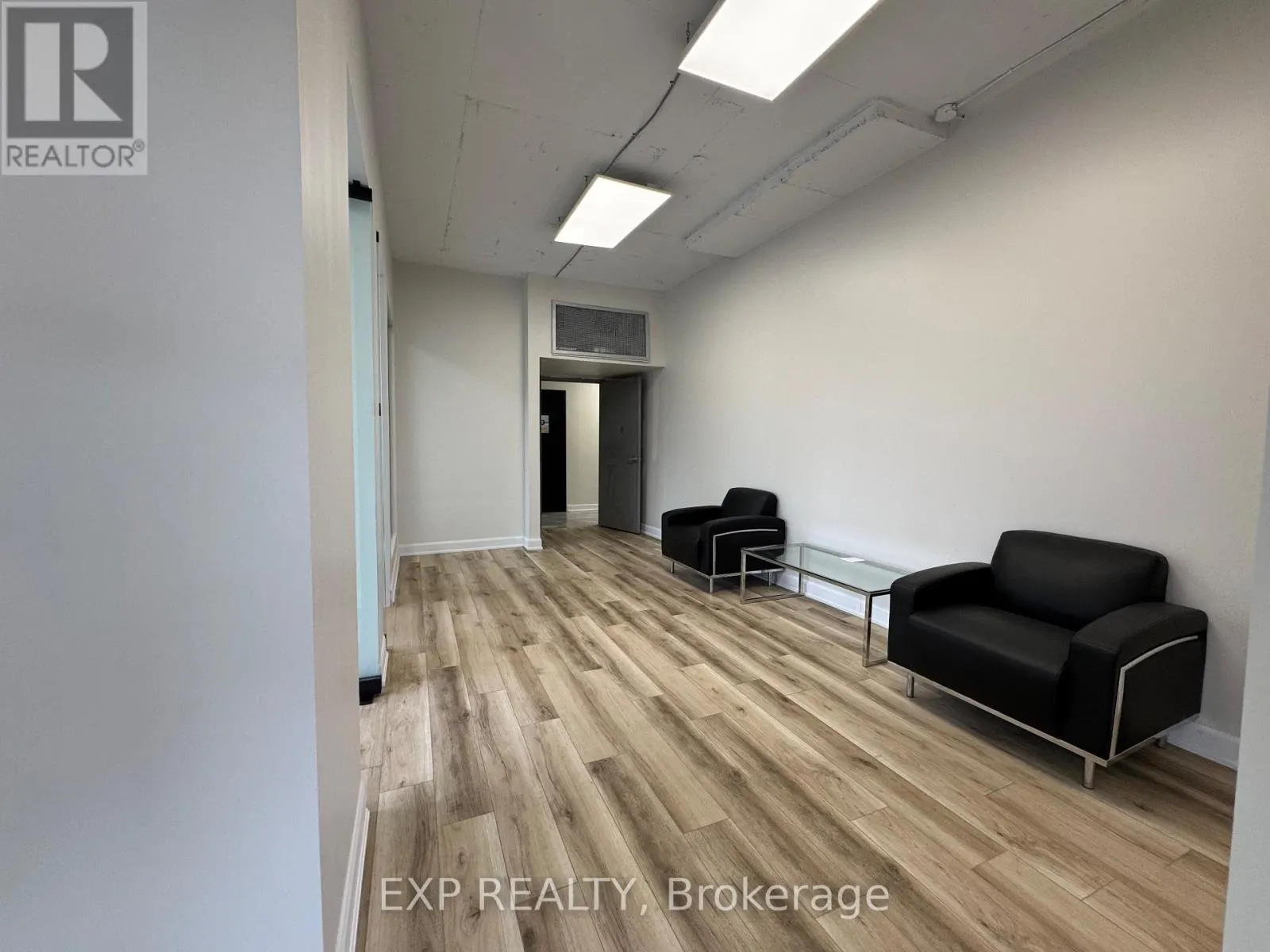 212 - 230 LAKESHORE ROAD E