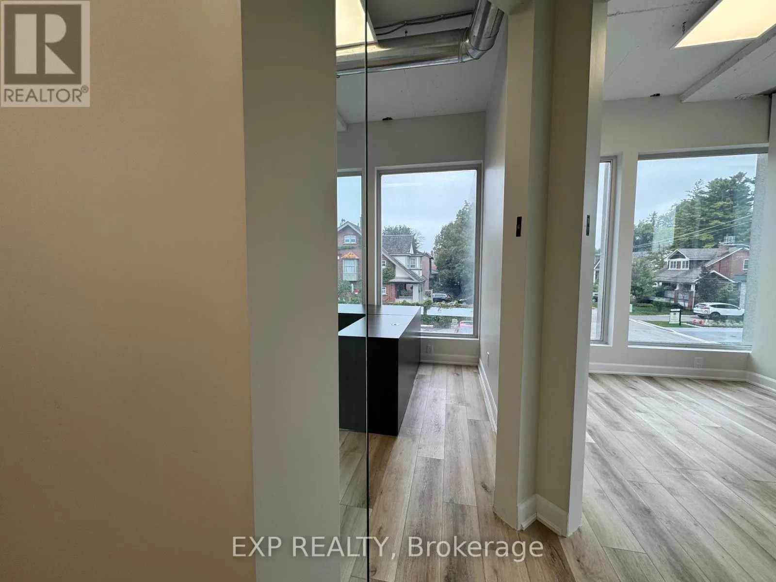 212 - 230 LAKESHORE ROAD E