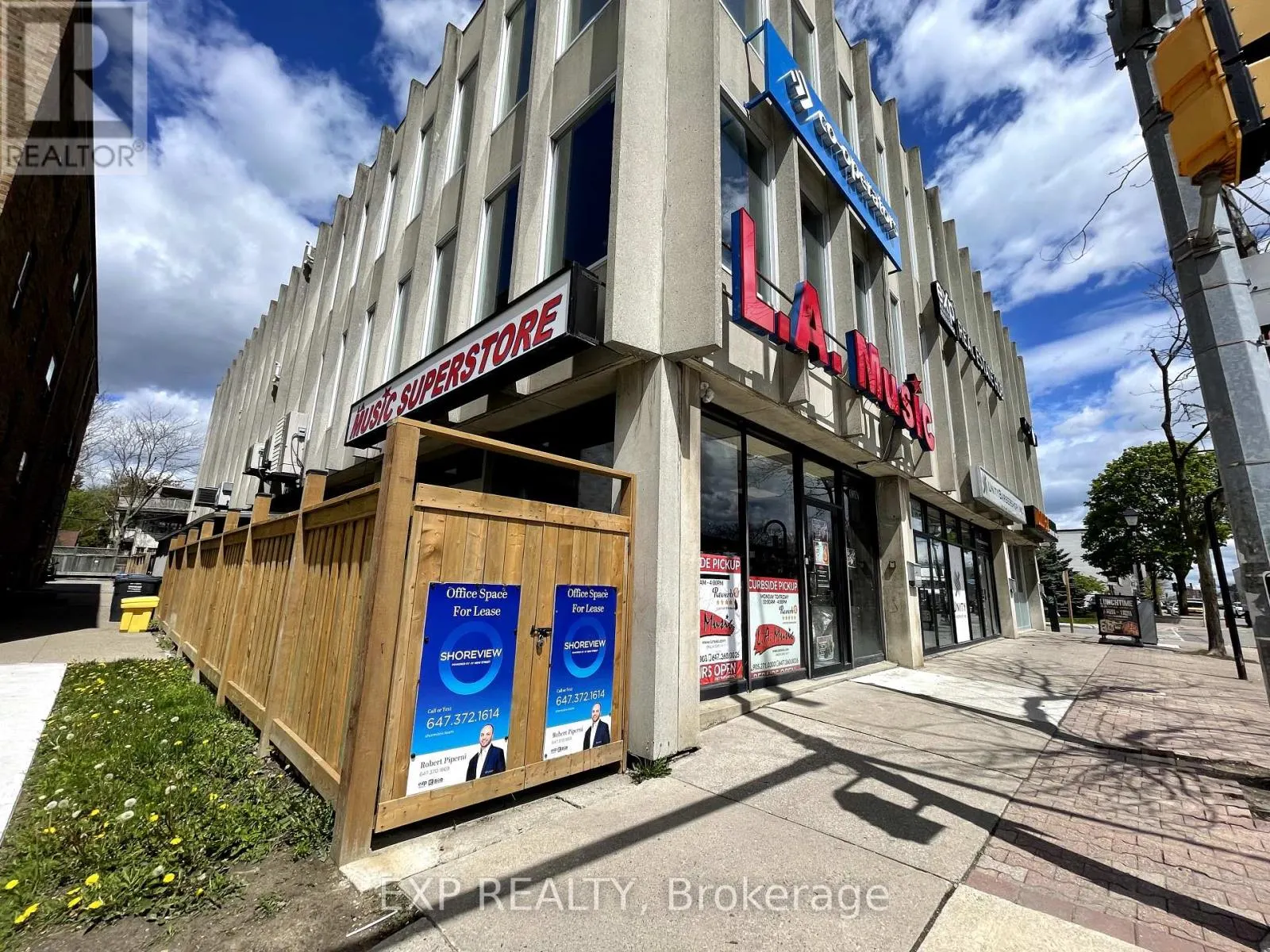 214 - 230 LAKESHORE ROAD E