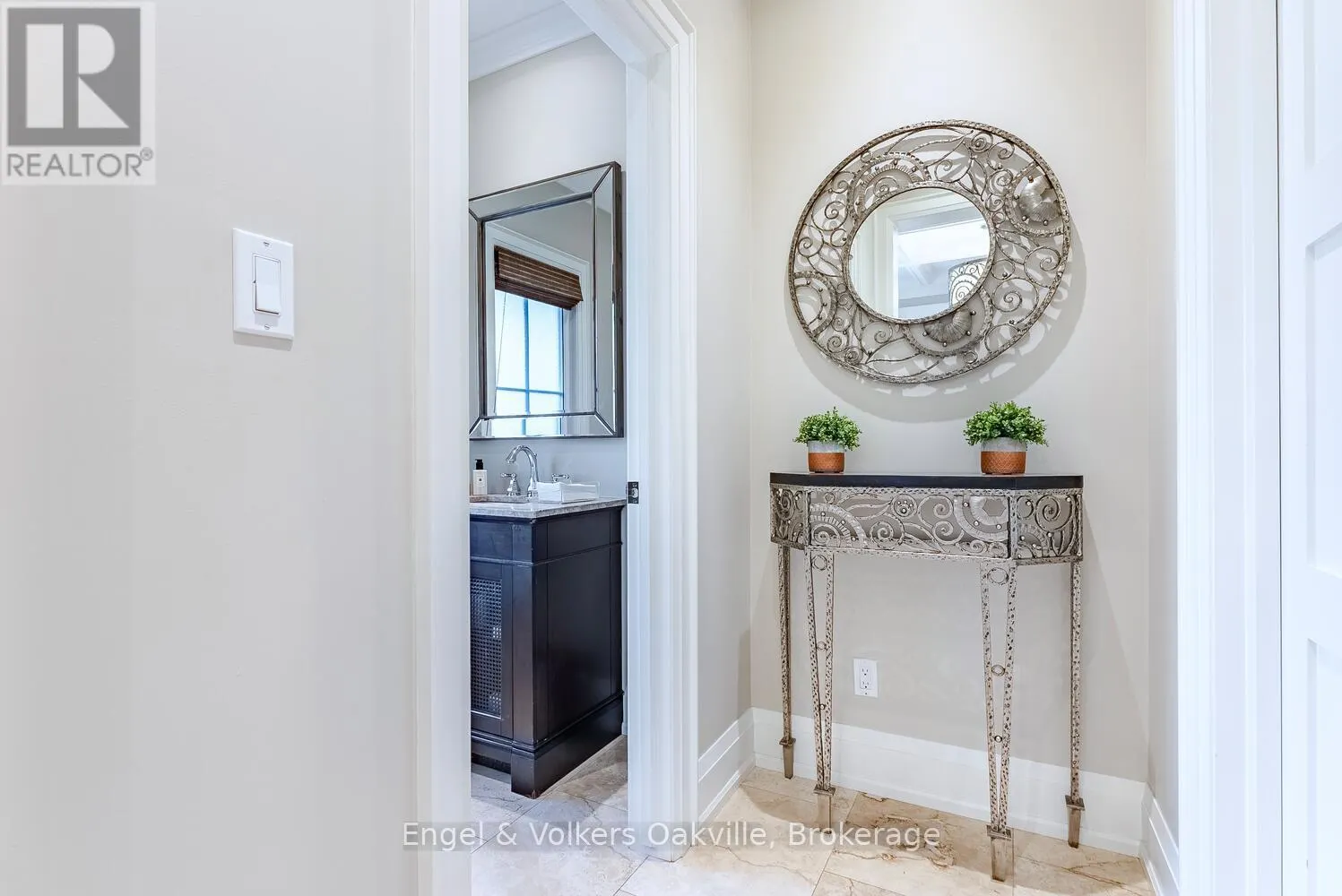 468 WEDGEWOOD DRIVE
