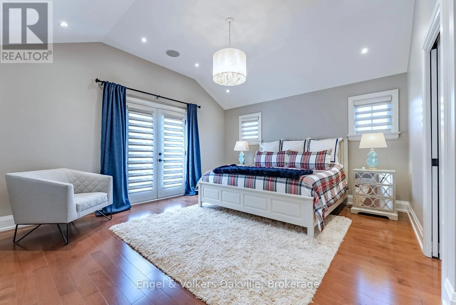 468 WEDGEWOOD DRIVE