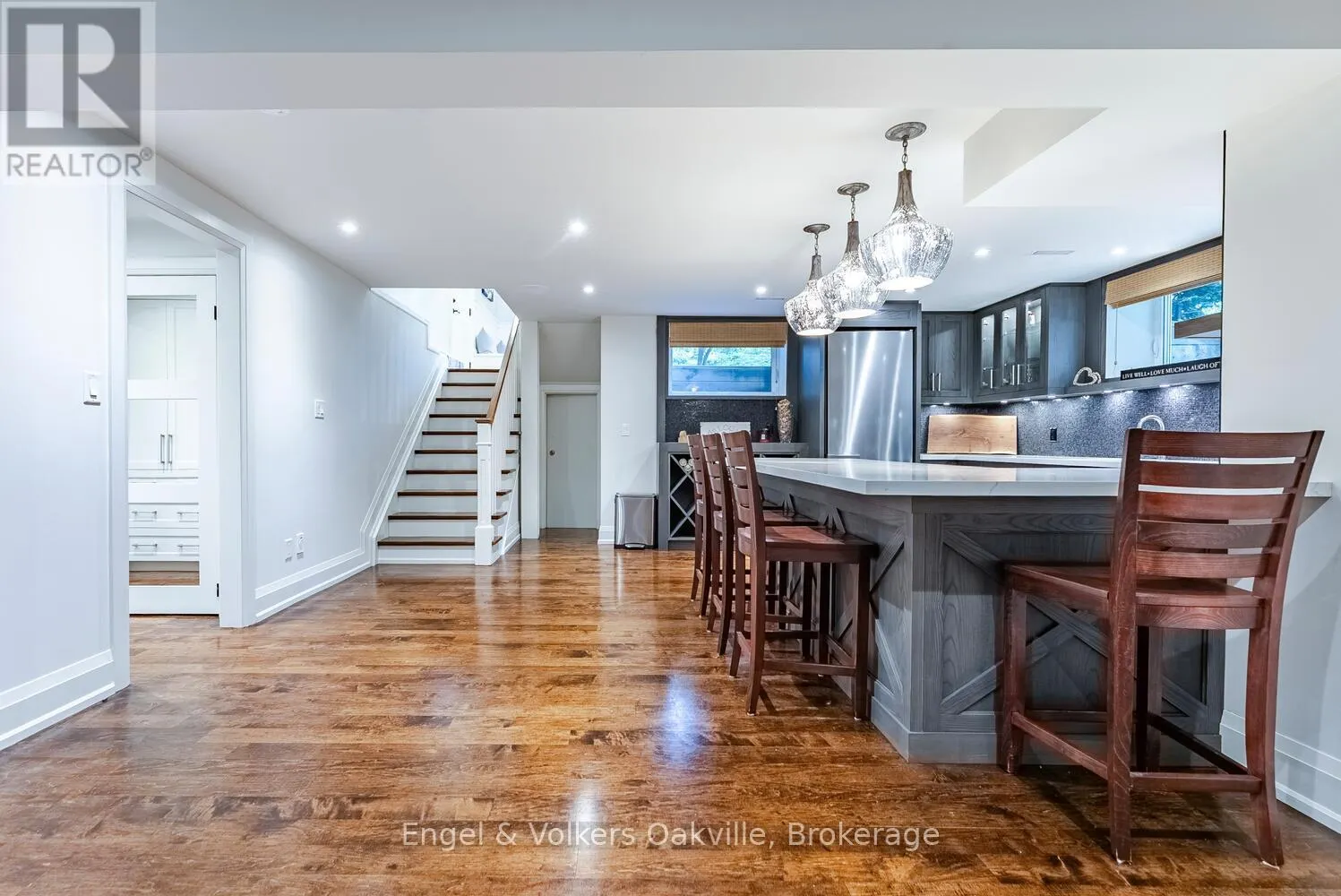 468 WEDGEWOOD DRIVE