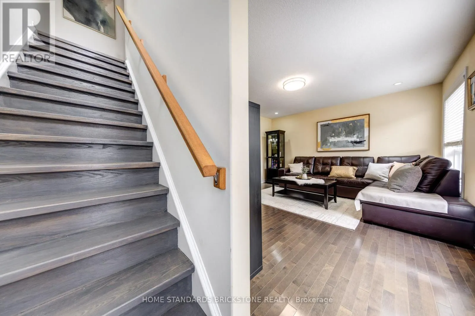 39 LAVERTY CRESCENT