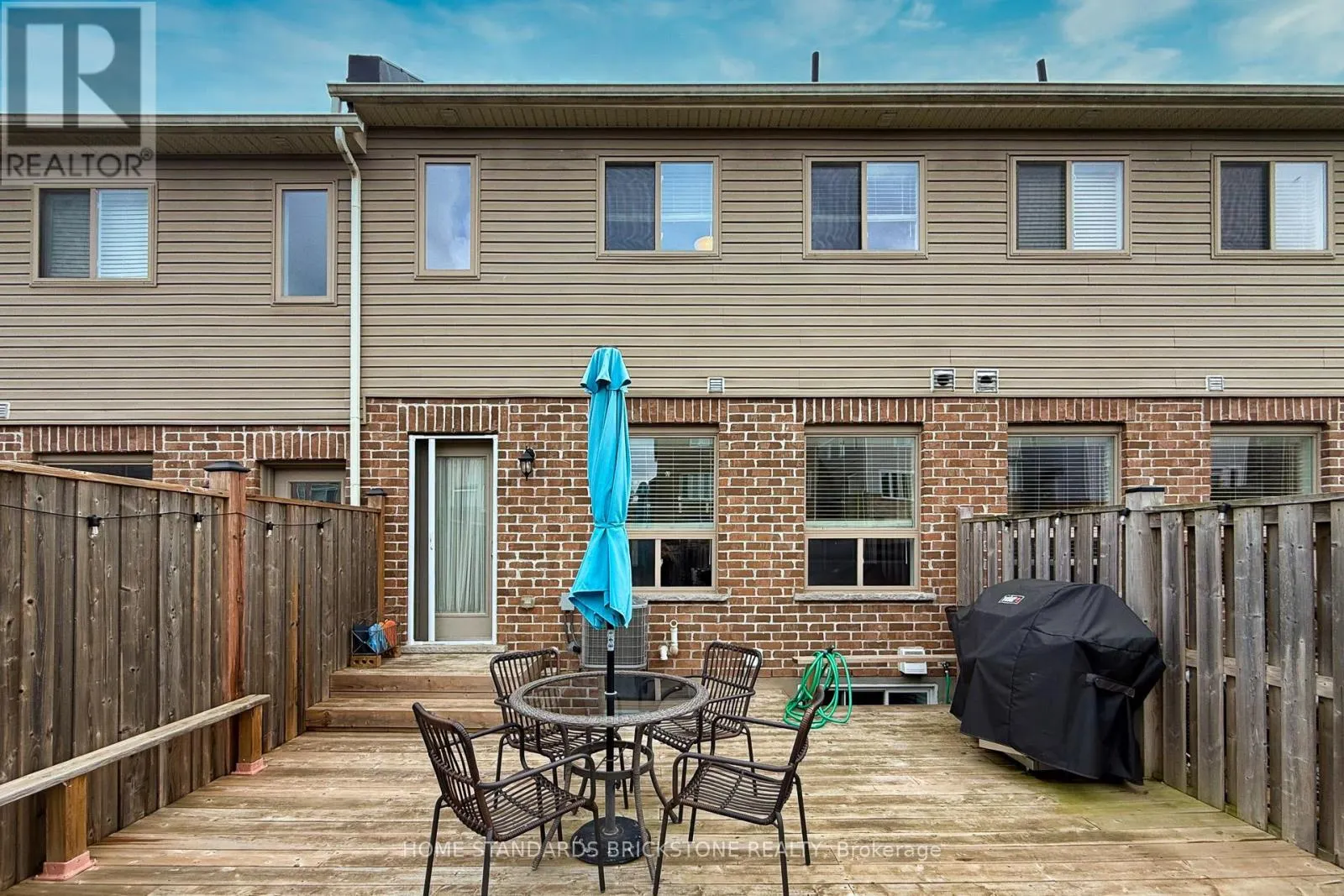 39 LAVERTY CRESCENT