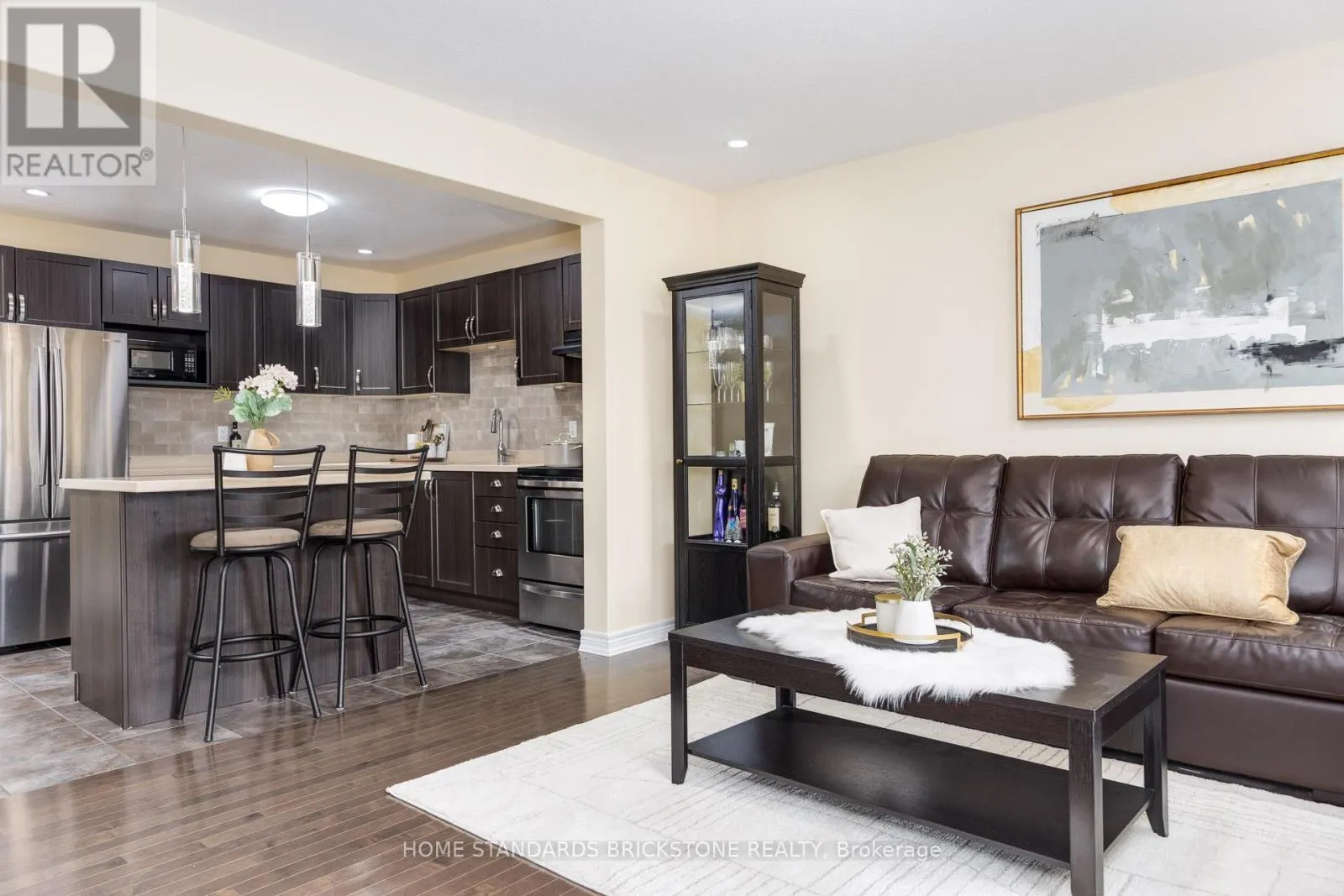 39 LAVERTY CRESCENT