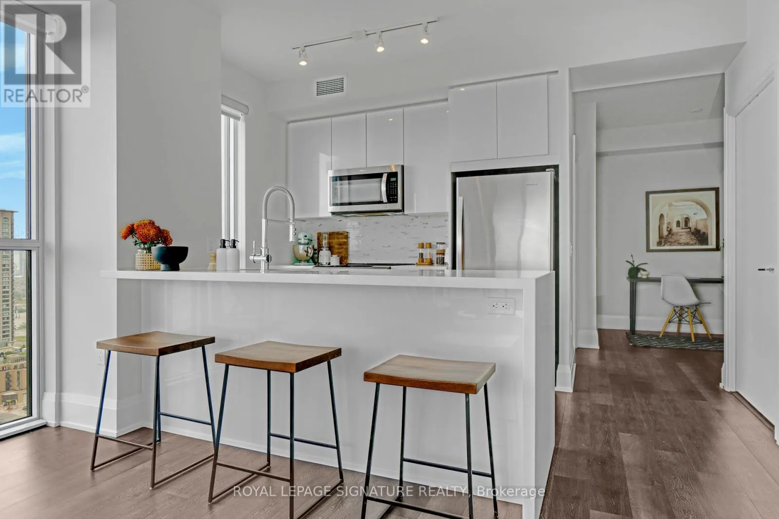 3012 - 4055 PARKSIDE VILLAGE DRIVE