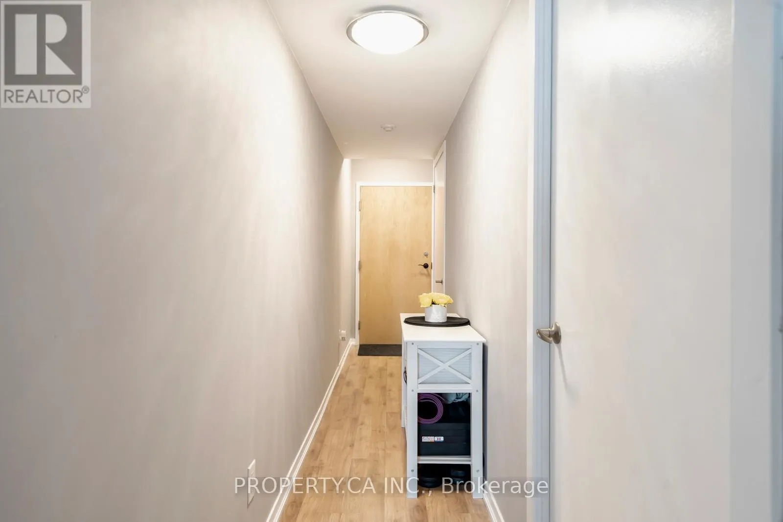1120 - 38 JOE SHUSTER WAY