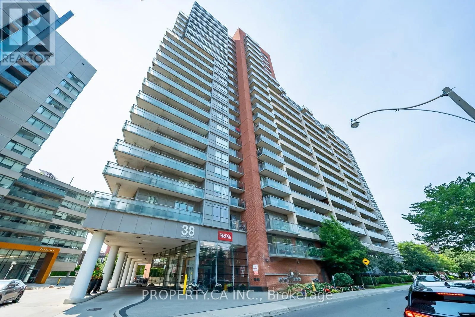 1120 - 38 JOE SHUSTER WAY