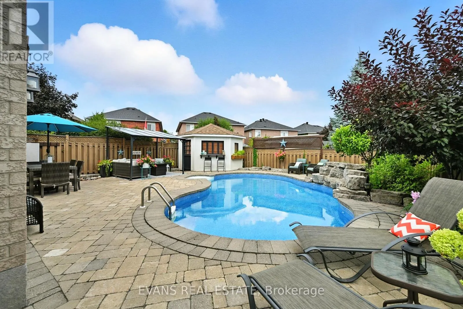 2135 DEER PARK ROAD