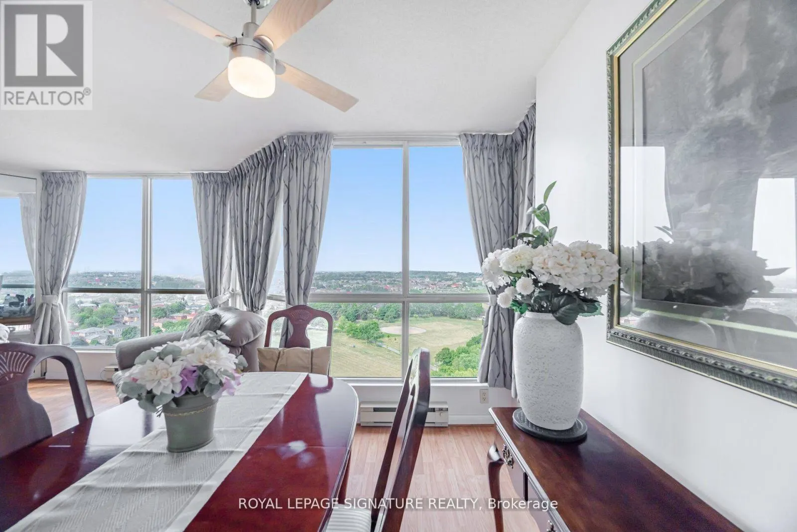 1501 - 55 KINGSBRIDGE GARDEN CIRCLE