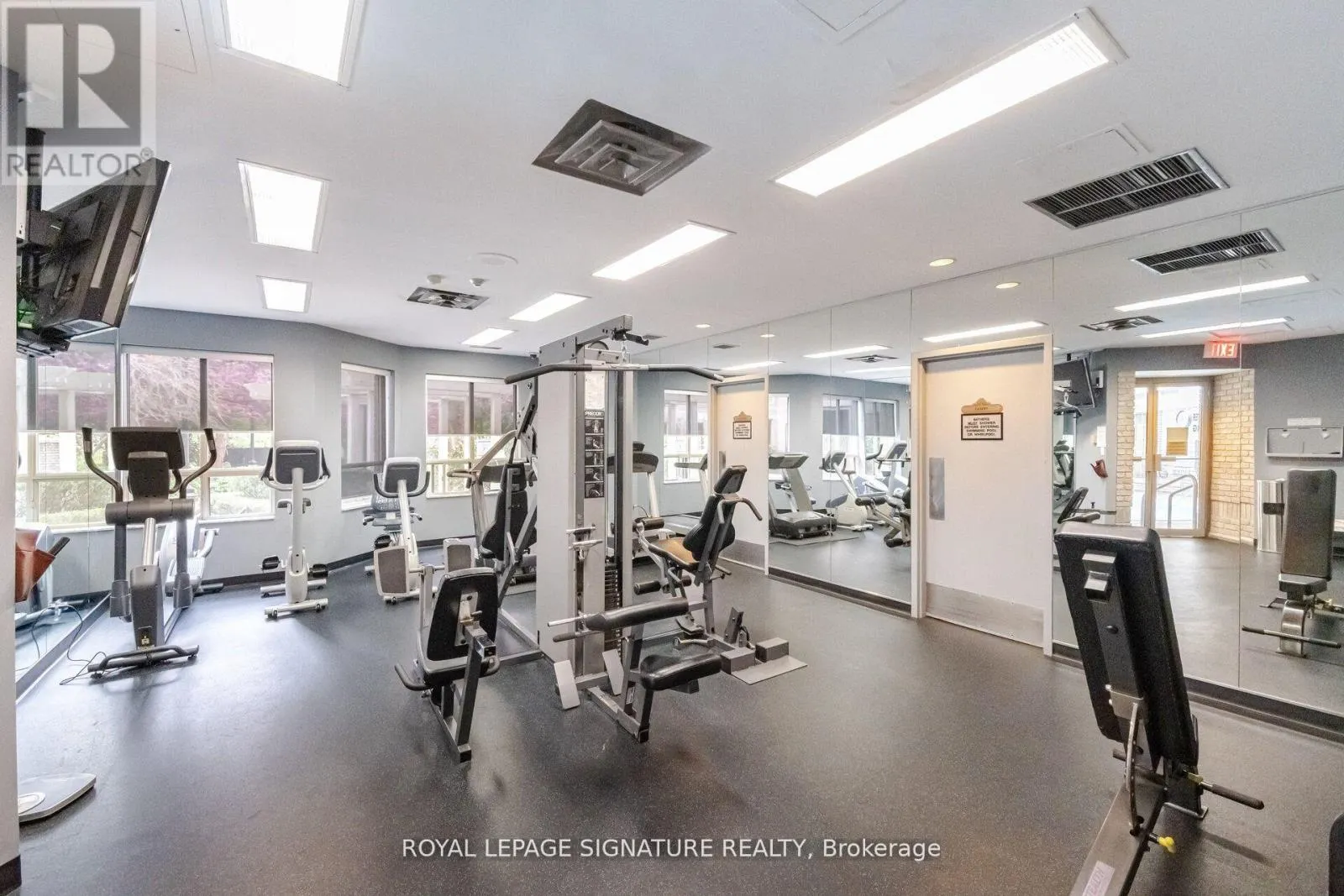 1501 - 55 KINGSBRIDGE GARDEN CIRCLE
