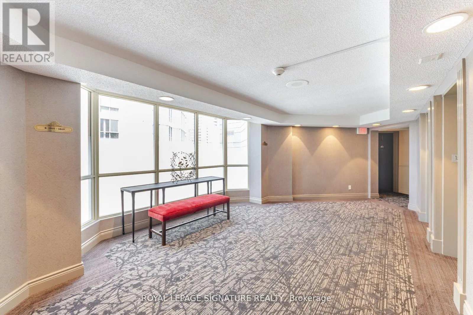 1501 - 55 KINGSBRIDGE GARDEN CIRCLE