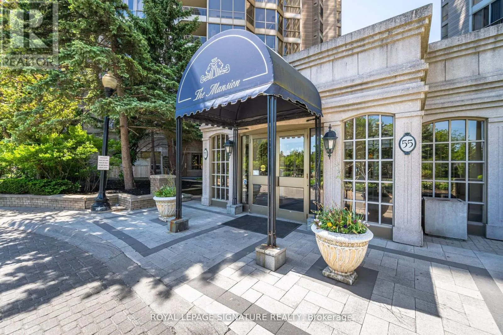 1501 - 55 KINGSBRIDGE GARDEN CIRCLE