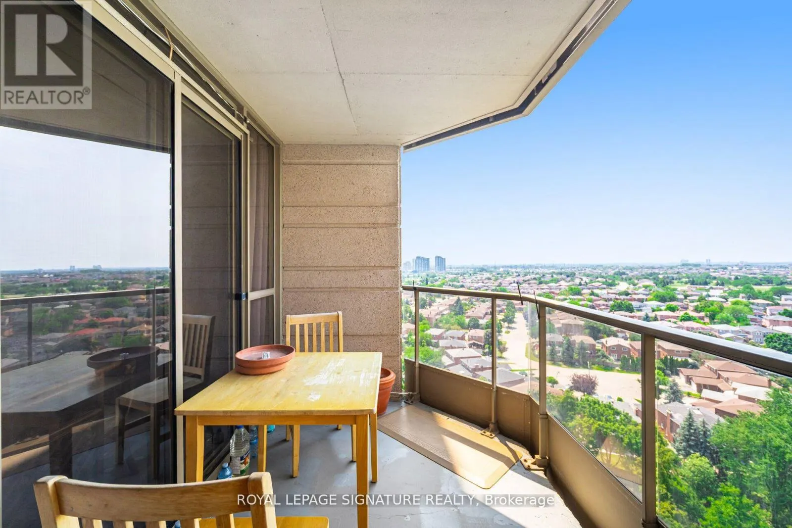 1501 - 55 KINGSBRIDGE GARDEN CIRCLE