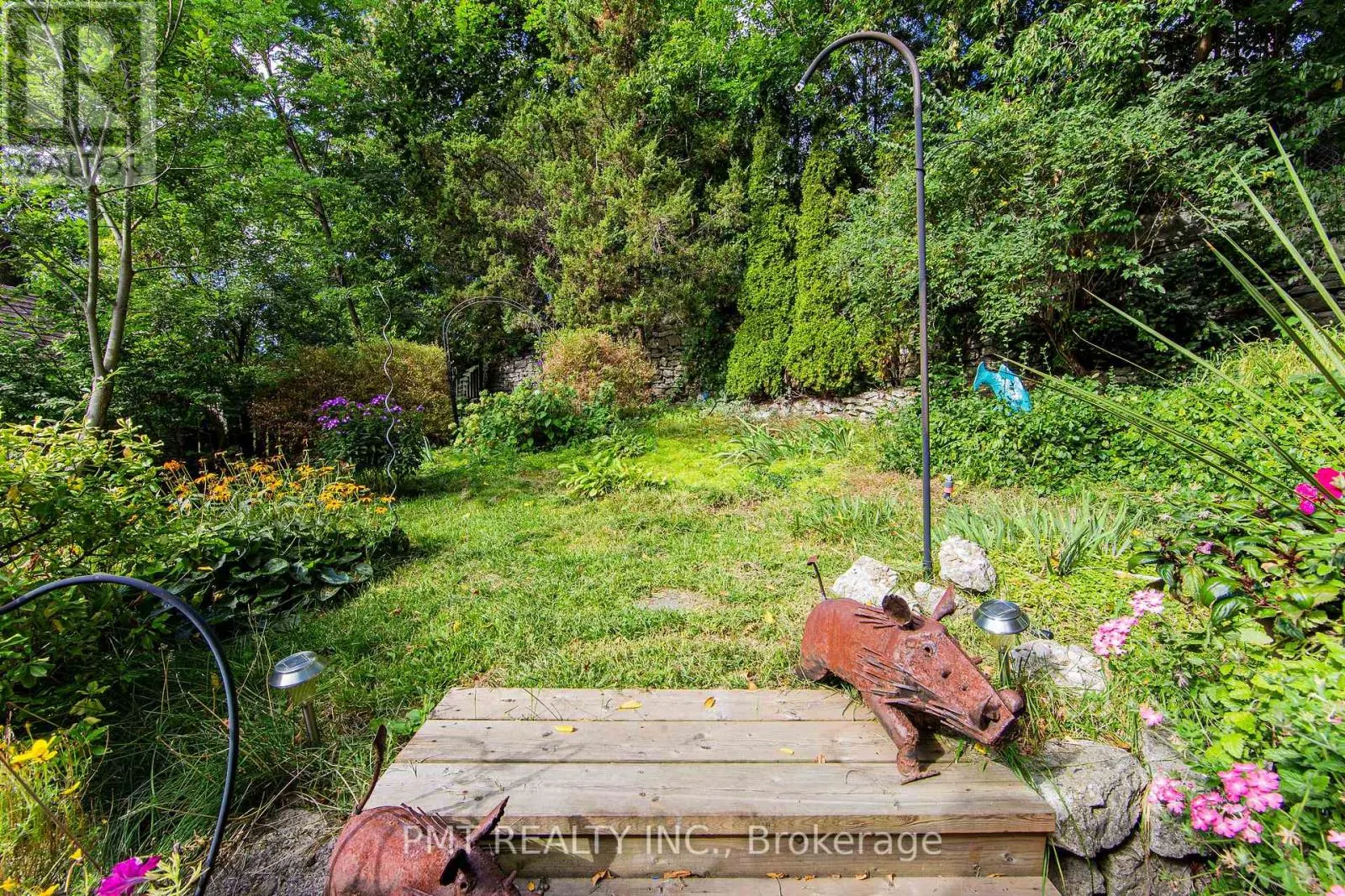 182 CLENDENAN AVENUE