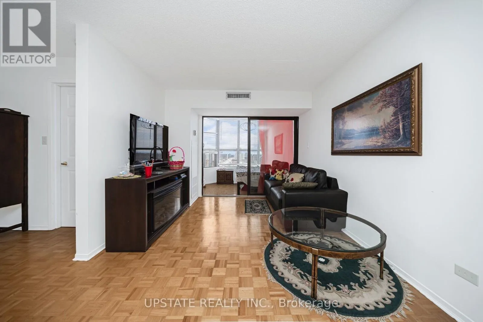 1206 - 25 AGNES STREET