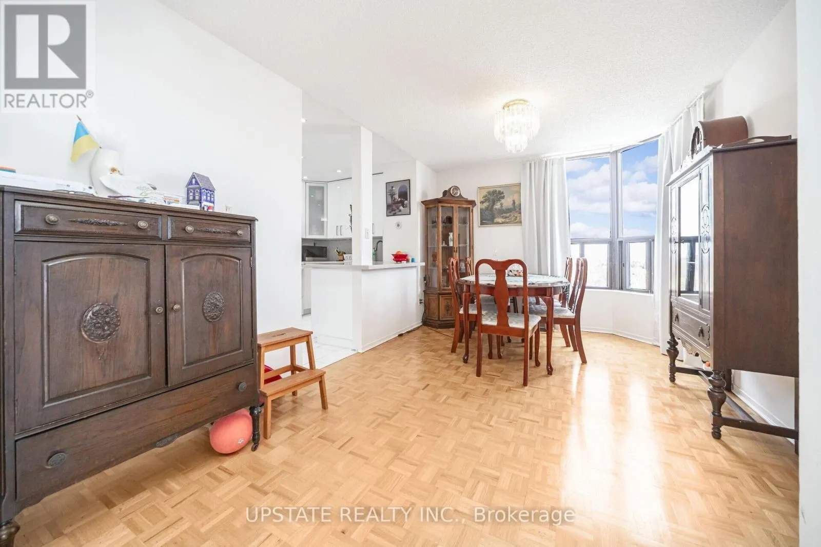 1206 - 25 AGNES STREET
