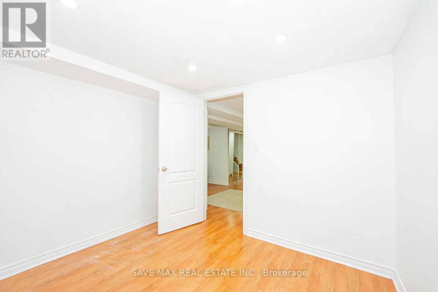 3645 INDIGO CRESCENT