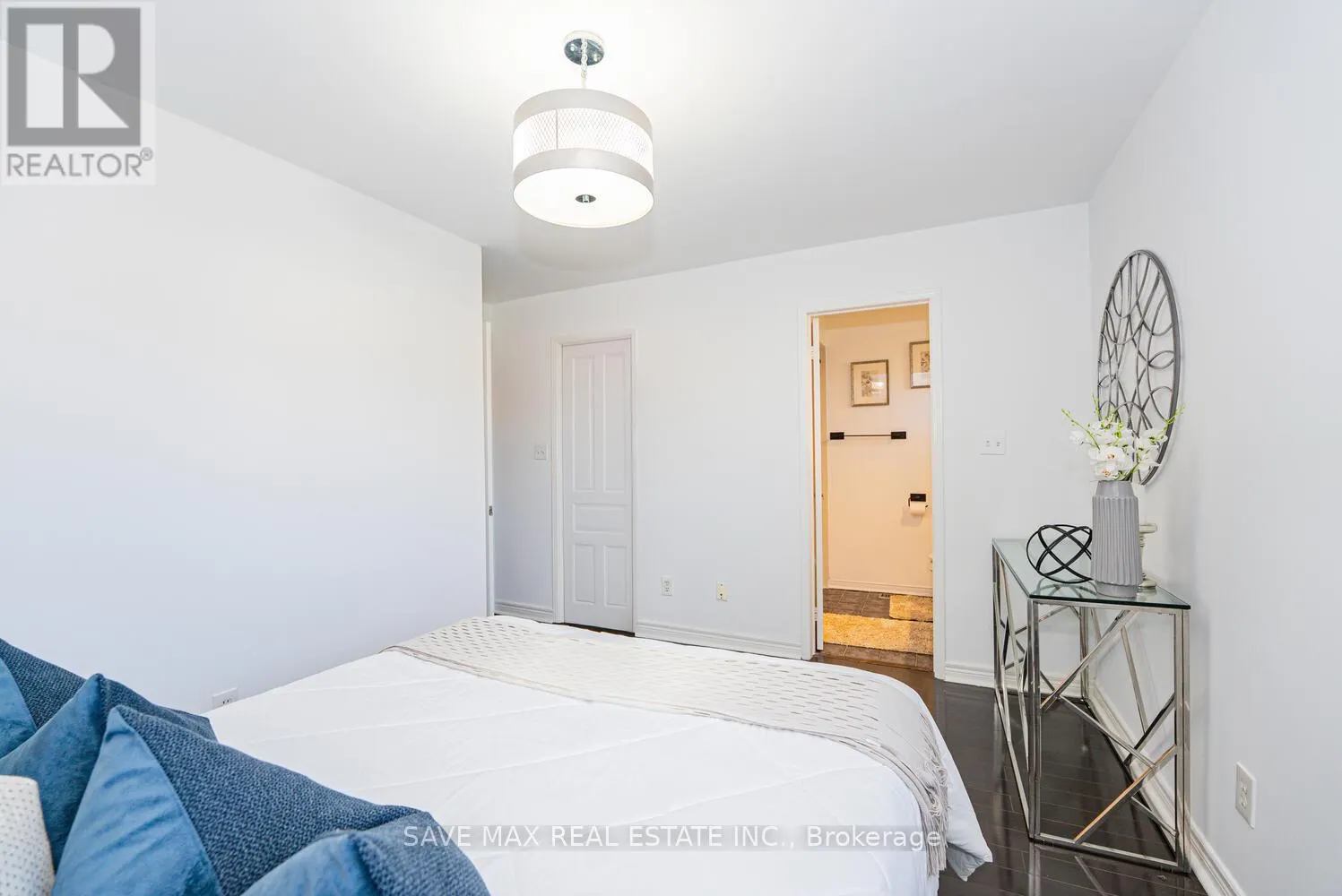 3645 INDIGO CRESCENT