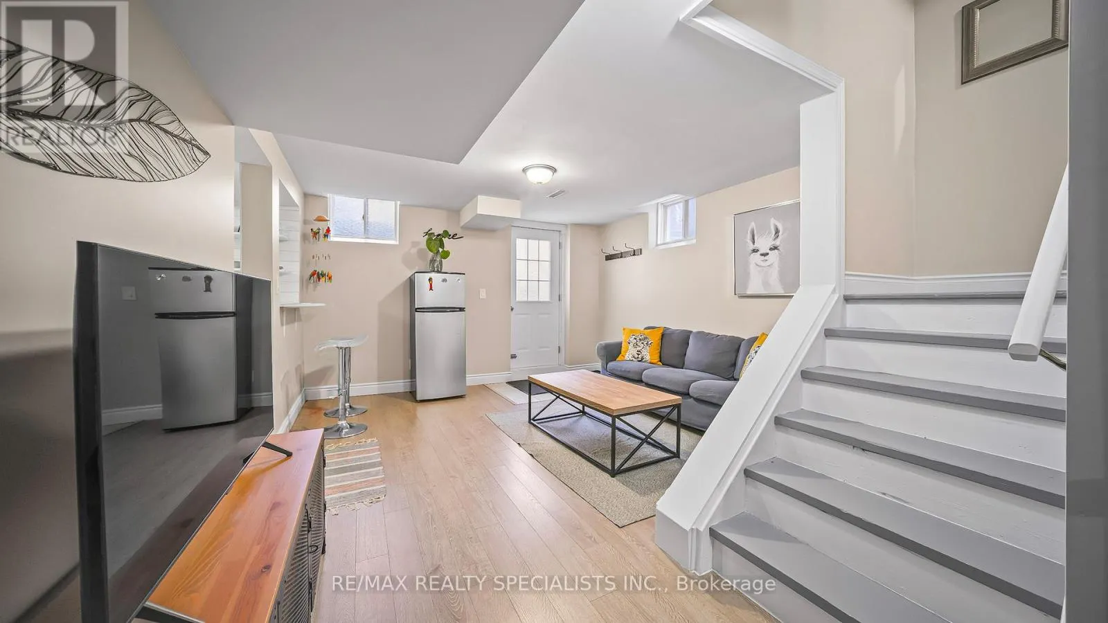 749 IRVING TERRACE