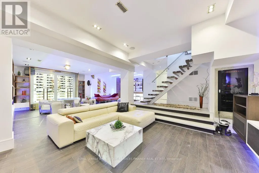 622 KOZEL COURT