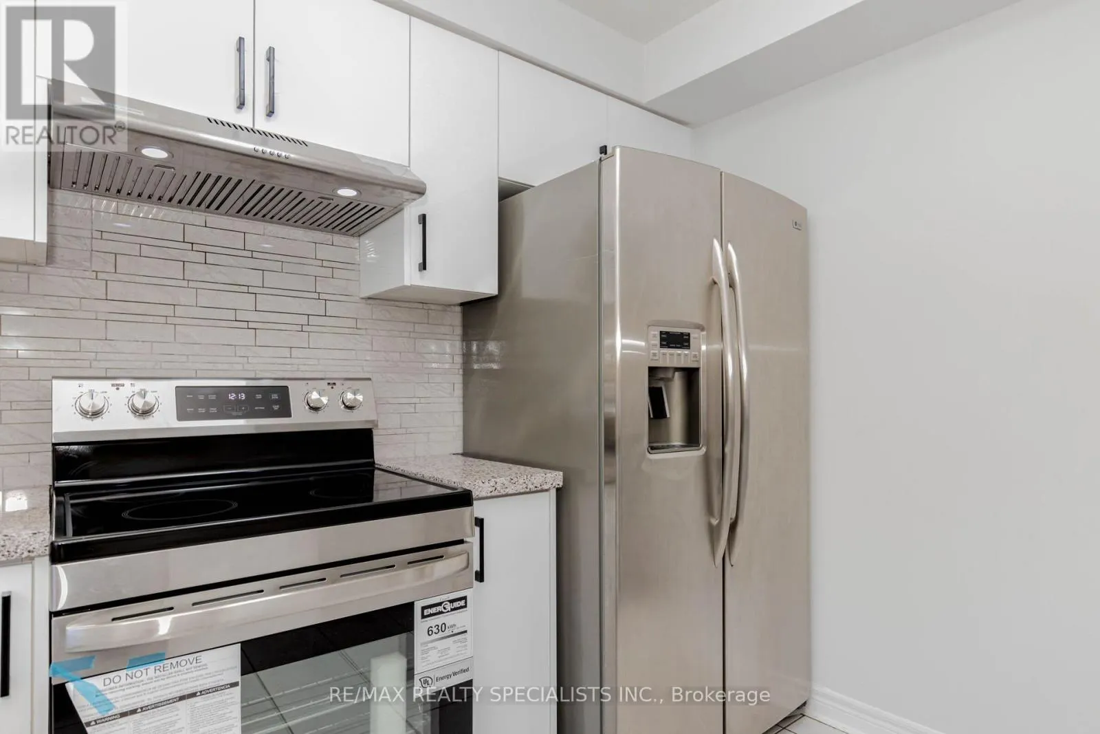 5989 AQUARIUS COURT