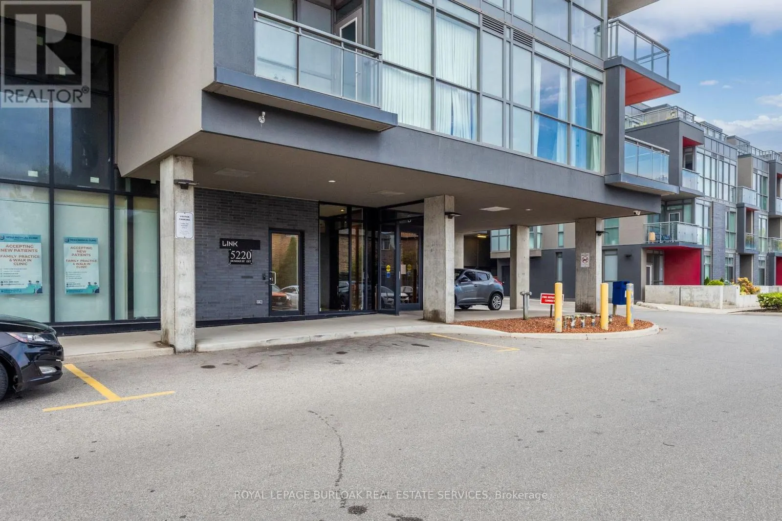 D314 - 5220 DUNDAS STREET