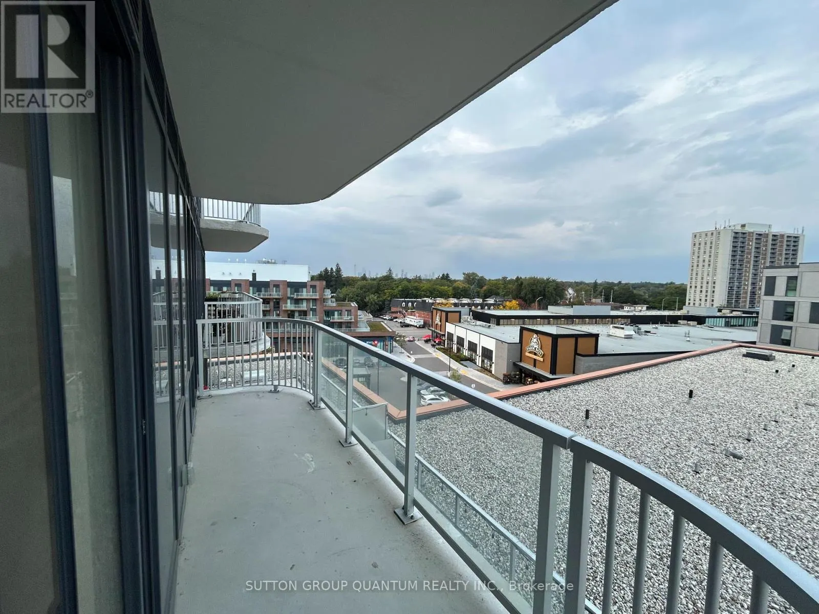 605 - 220 MISSINNIHE WAY