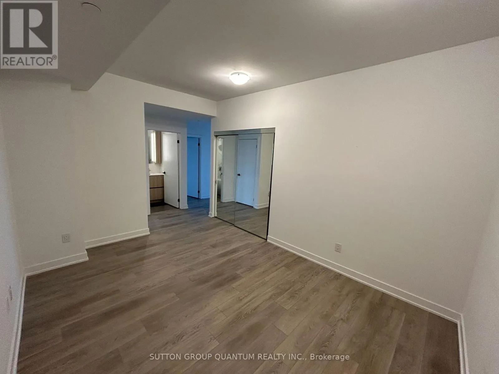605 - 220 MISSINNIHE WAY