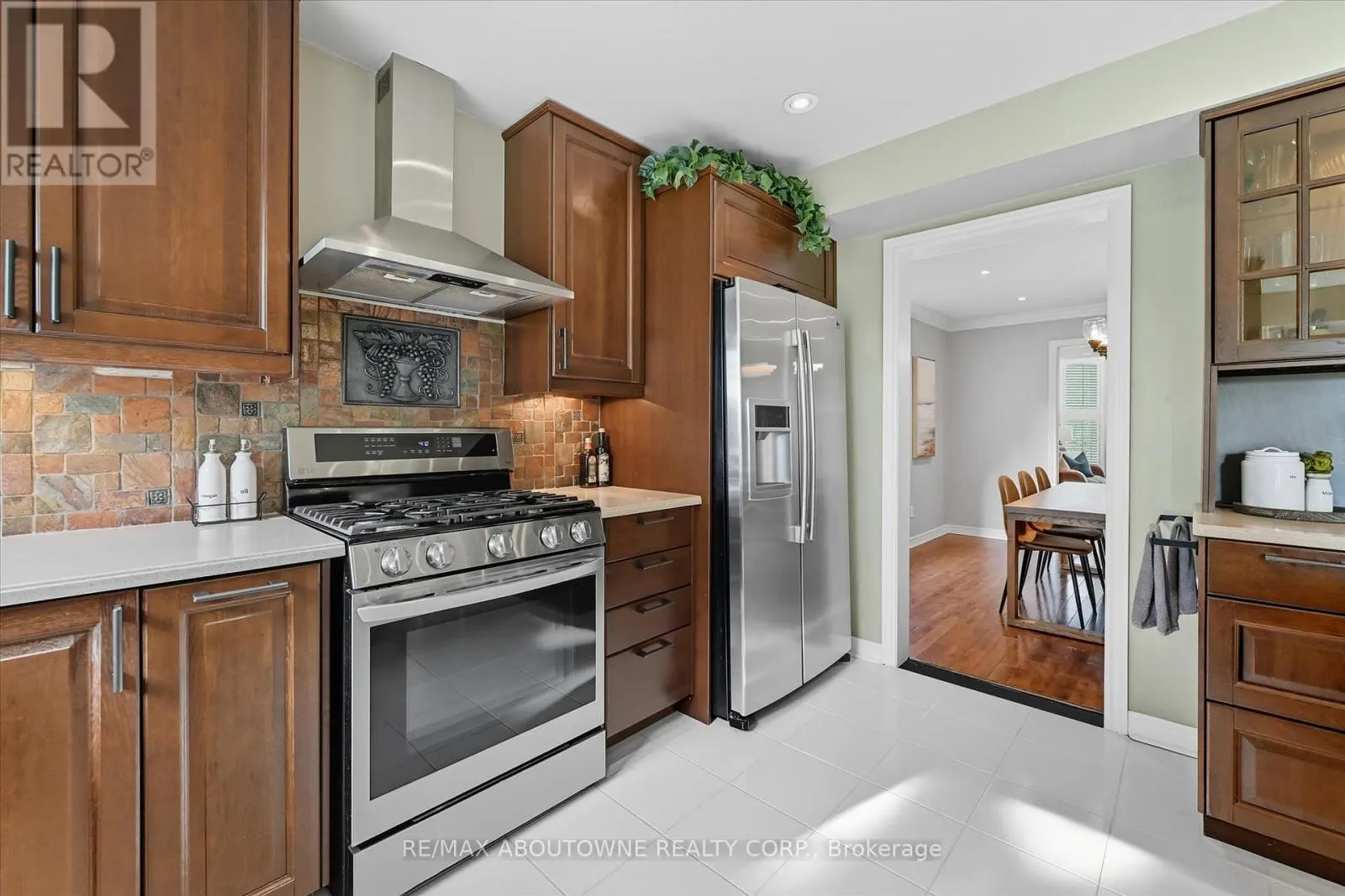 2310 GRAND RAVINE DRIVE