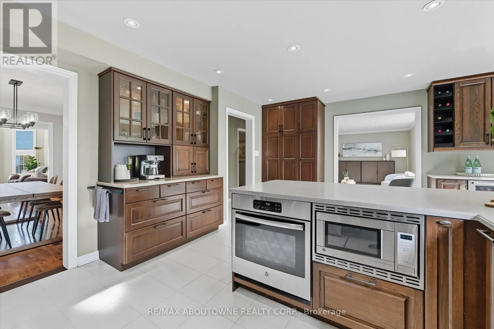 2310 GRAND RAVINE DRIVE