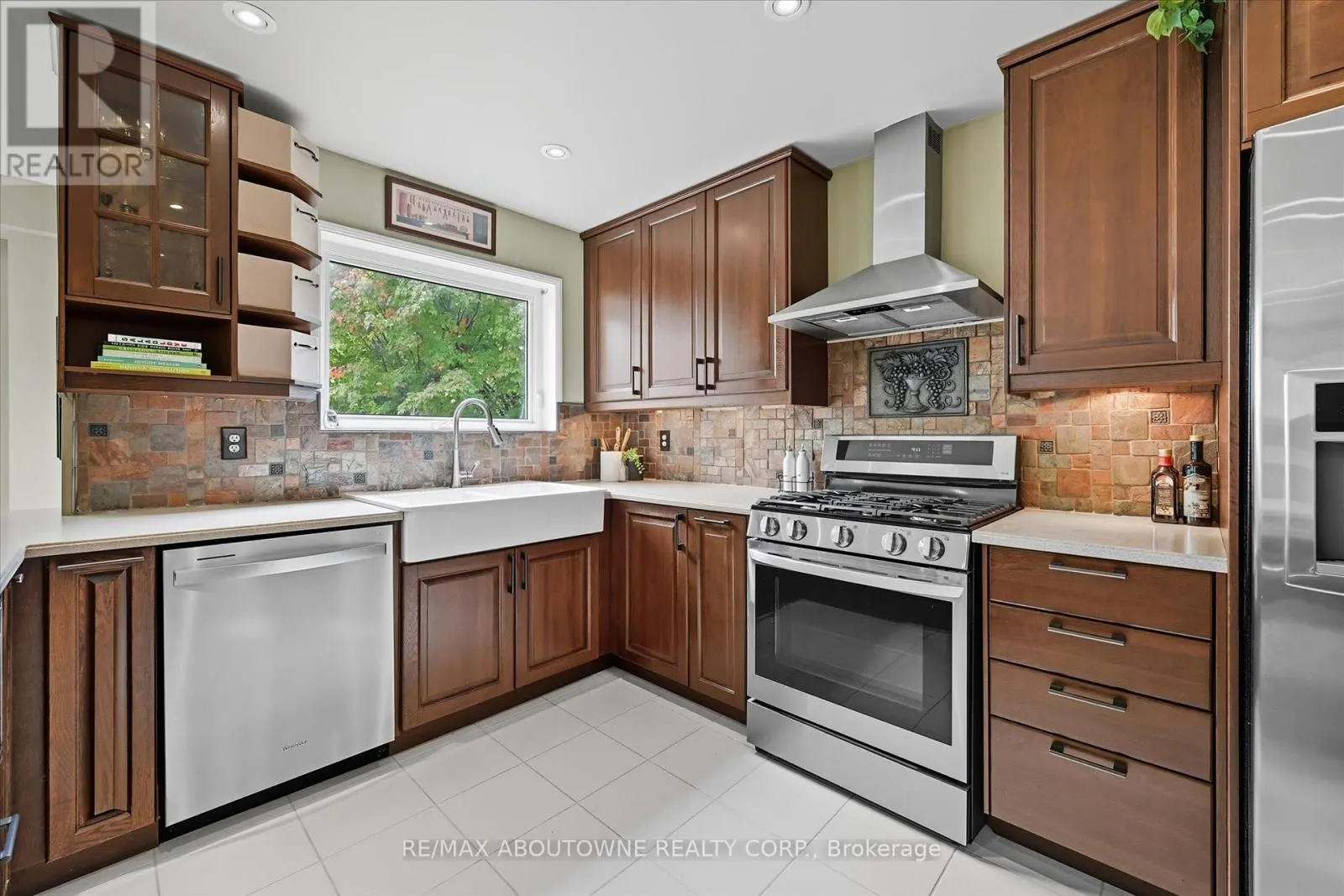 2310 GRAND RAVINE DRIVE