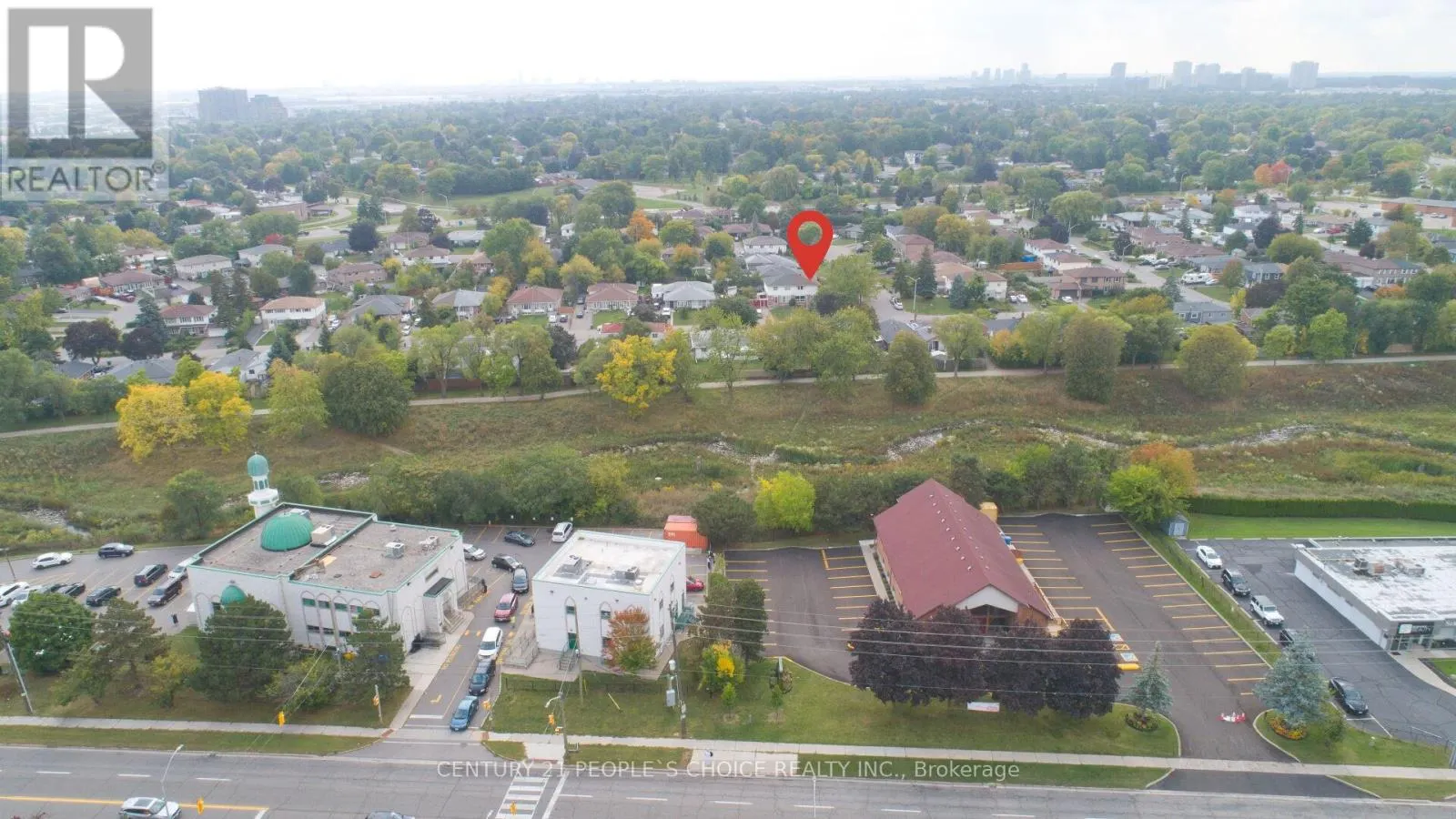 82 DAVENPORT CRESCENT