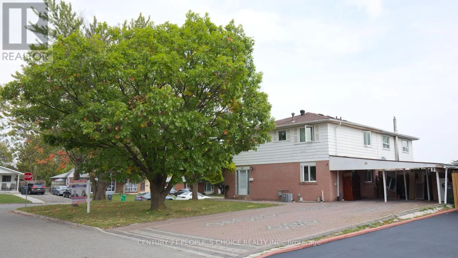 82 DAVENPORT CRESCENT