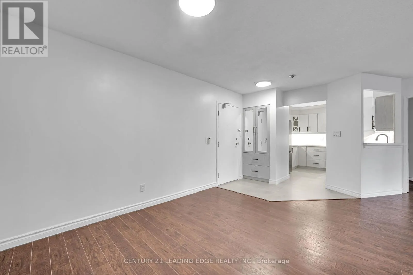905 - 3605 KARIYA DRIVE