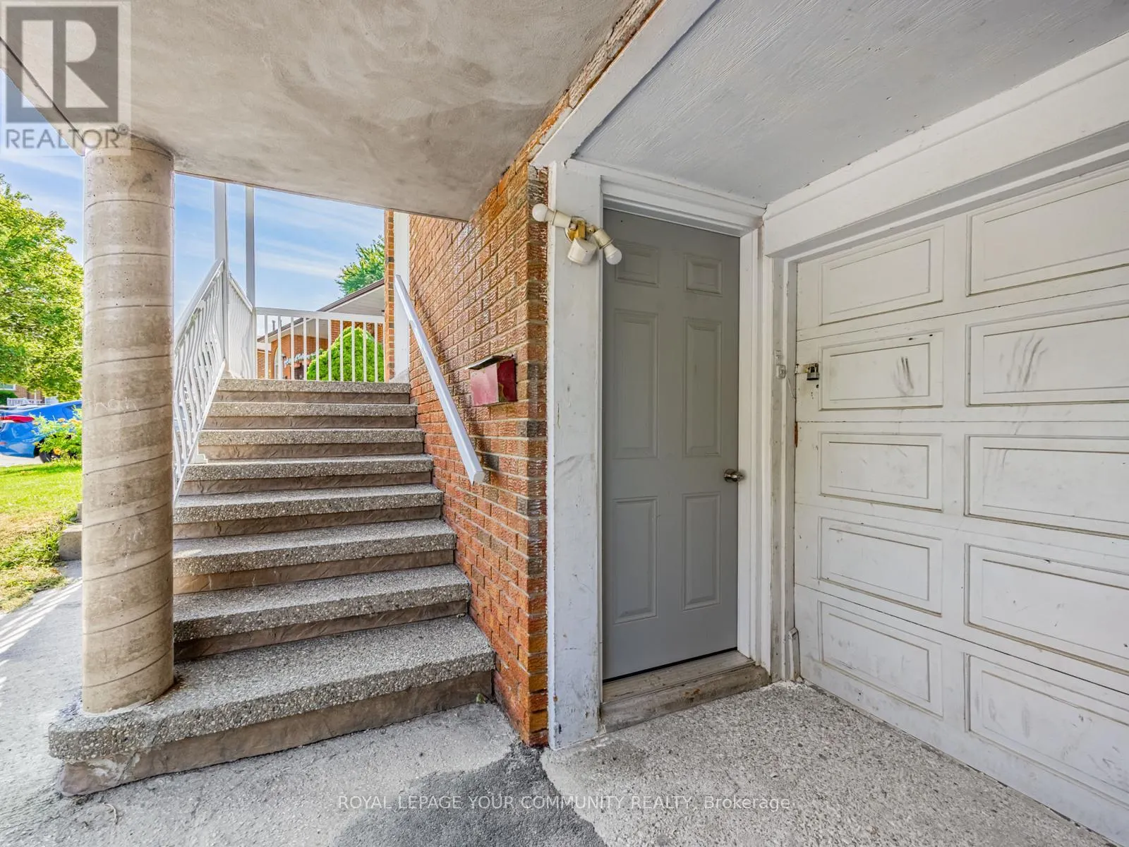 14 ROSEVILLE DRIVE