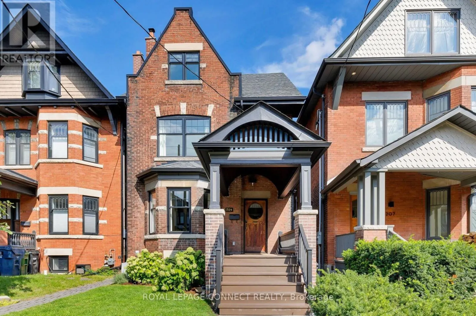 209 INDIAN ROAD