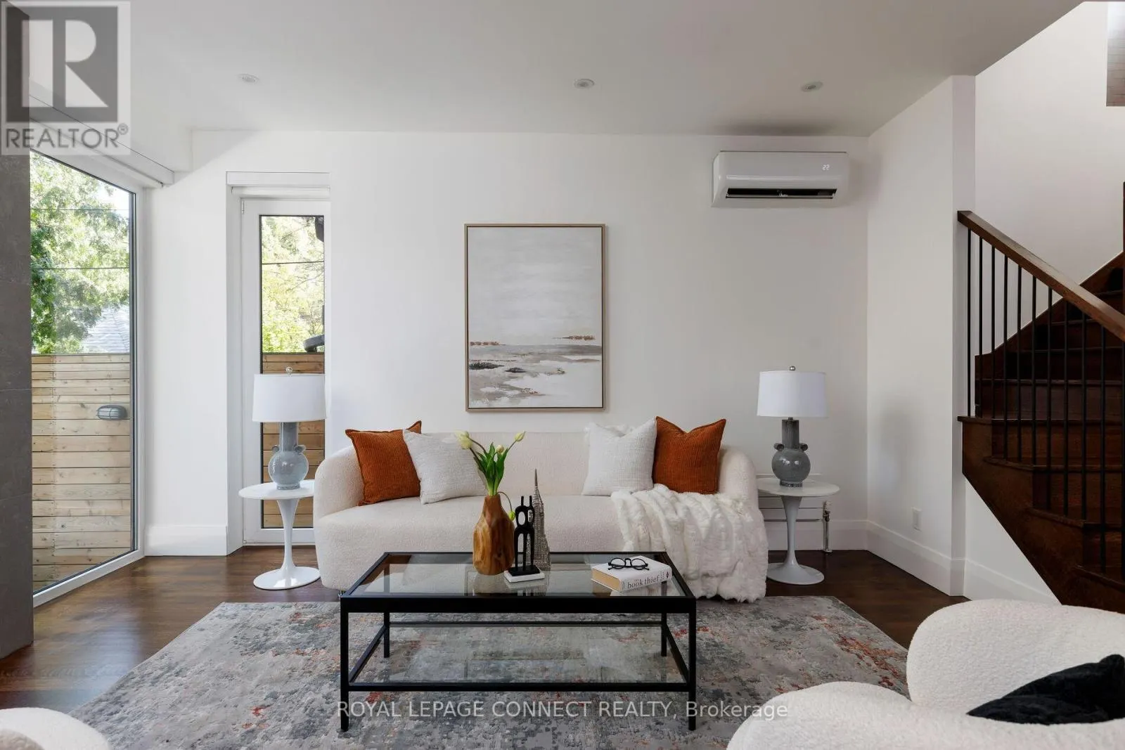 209 INDIAN ROAD