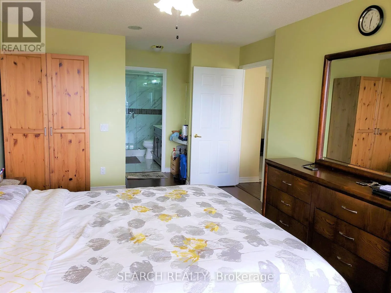 1625 - 25 KINGSBRIDGE GARDEN CIRCLE