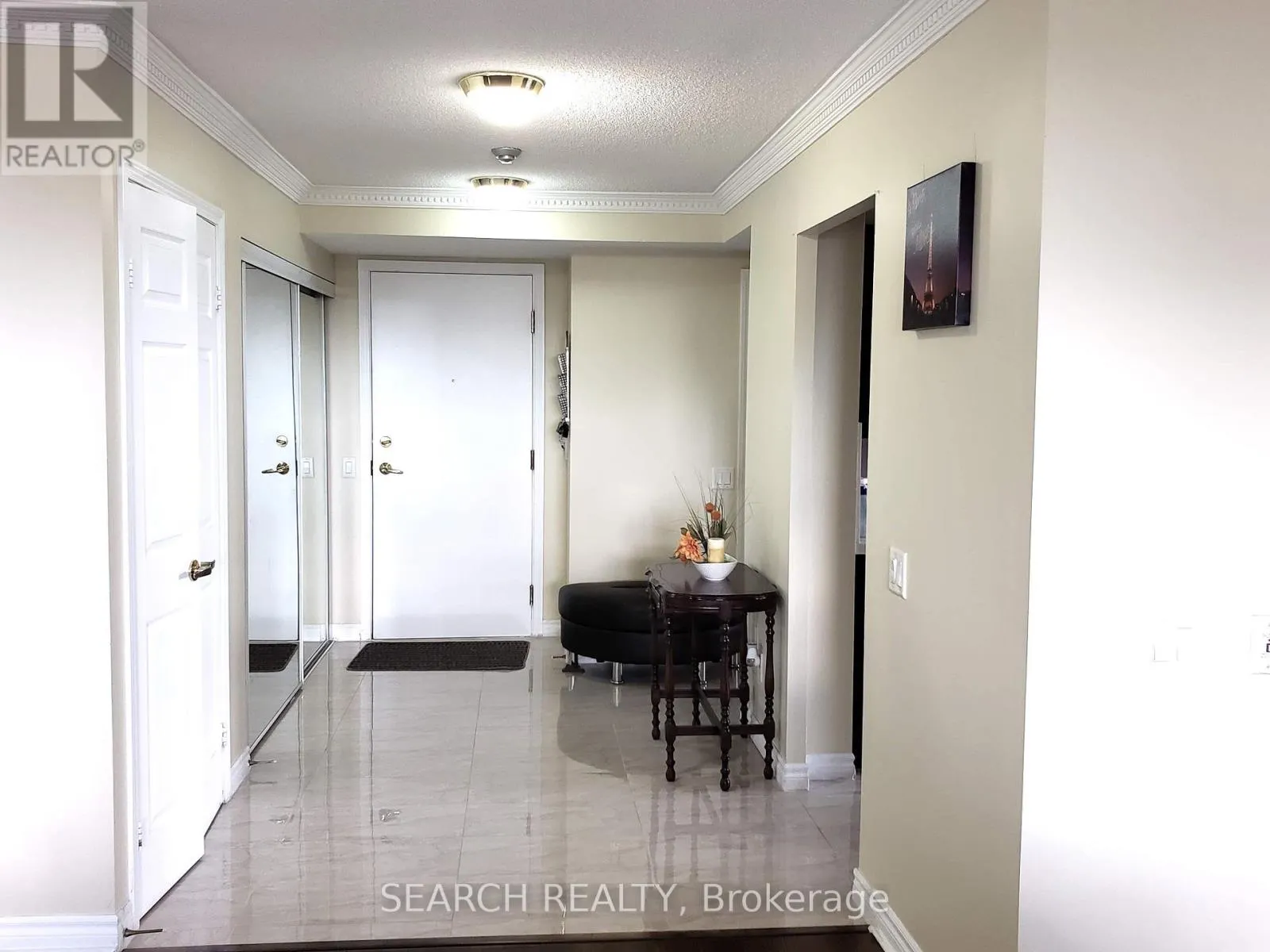 1625 - 25 KINGSBRIDGE GARDEN CIRCLE