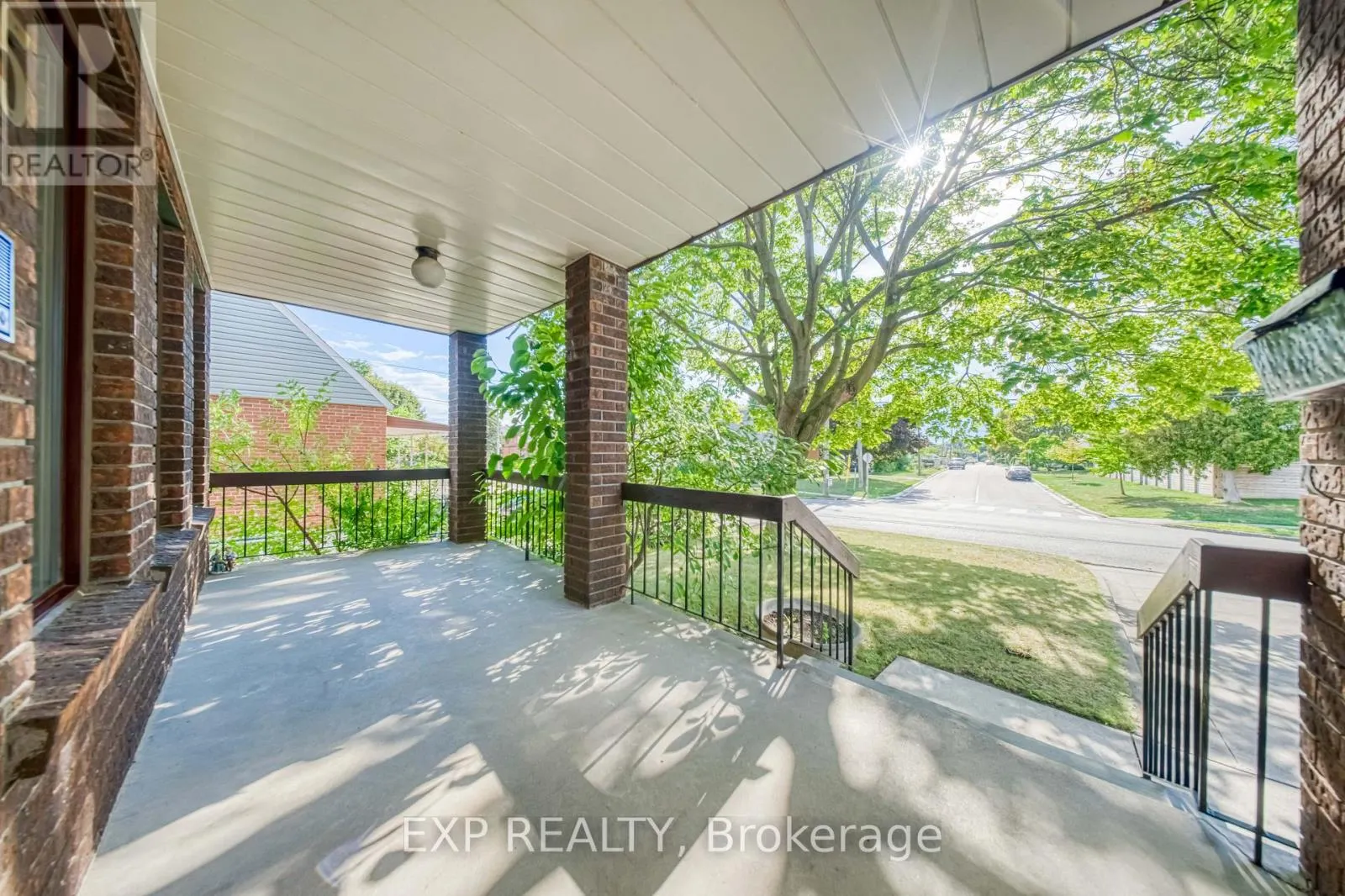 35 HIGHLAND HILL