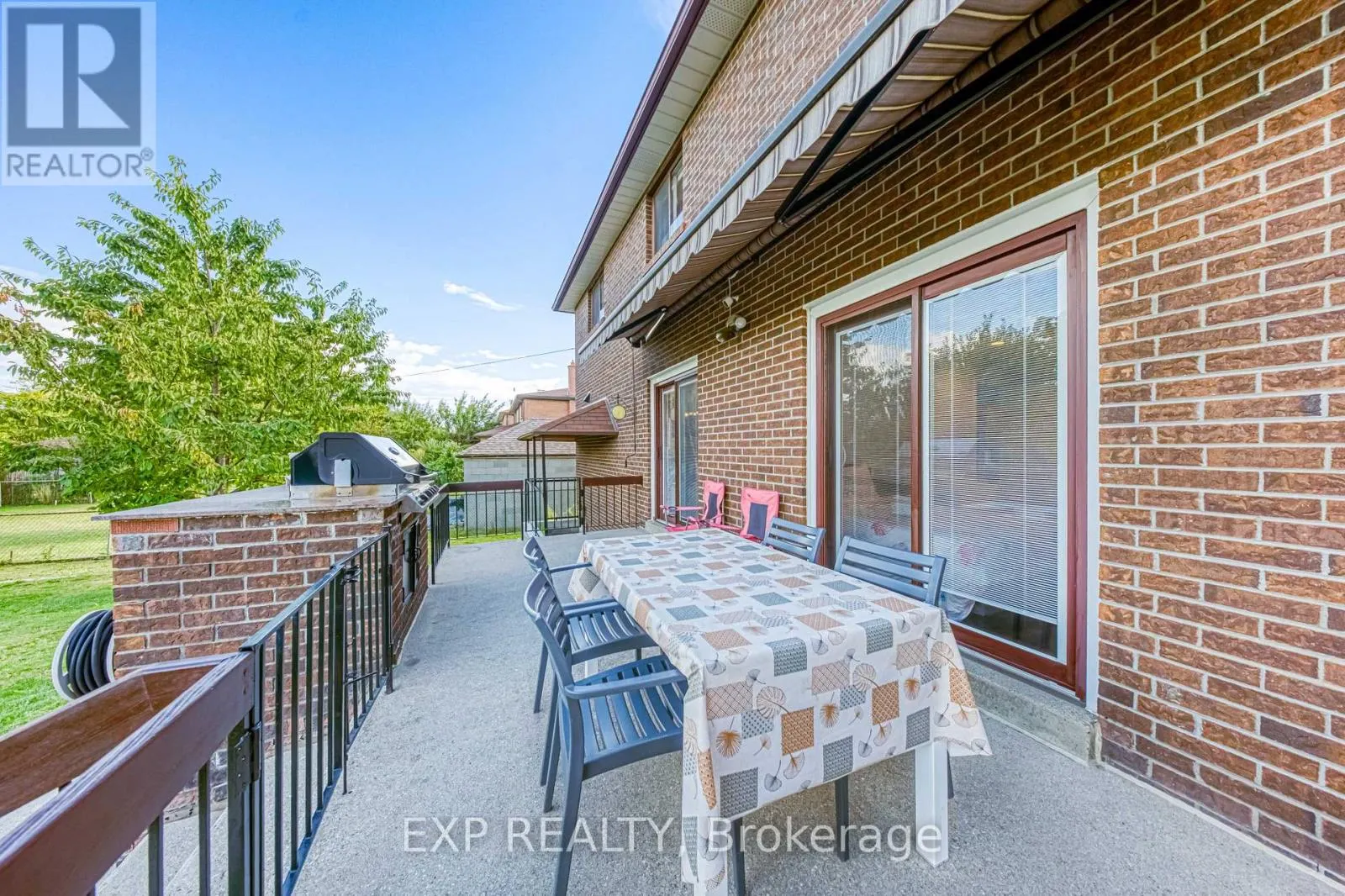 35 HIGHLAND HILL