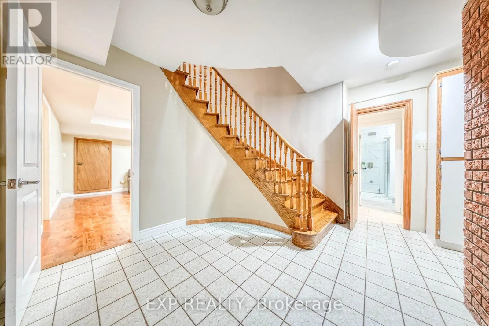 35 HIGHLAND HILL