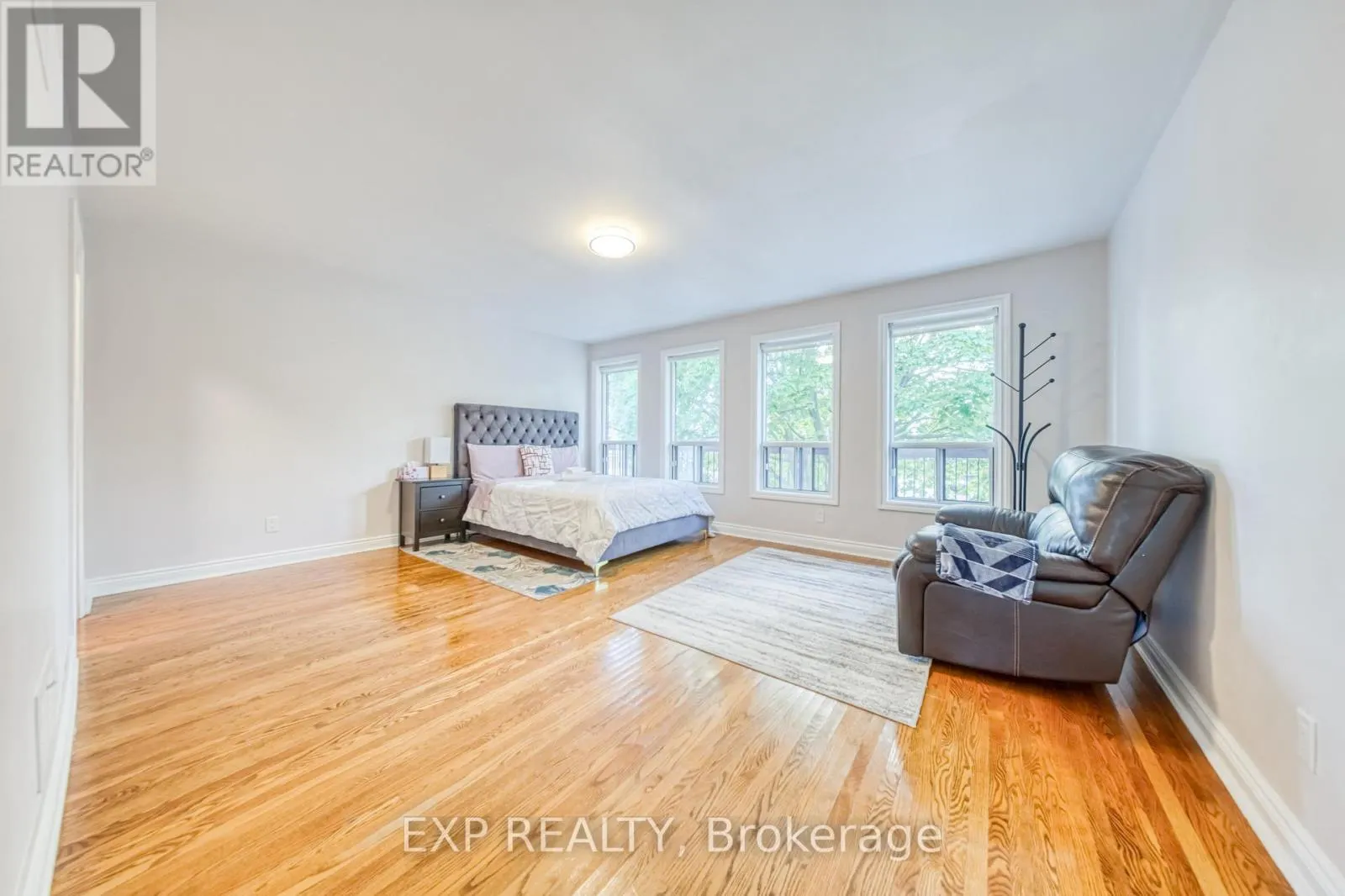 35 HIGHLAND HILL
