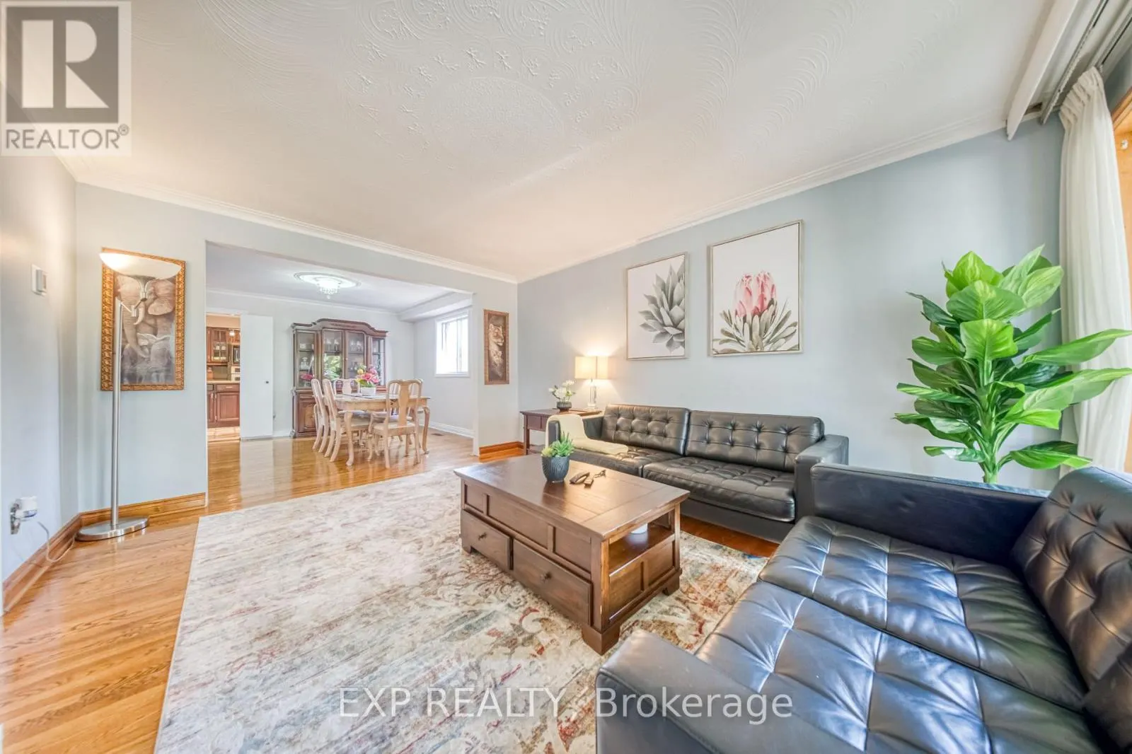 35 HIGHLAND HILL