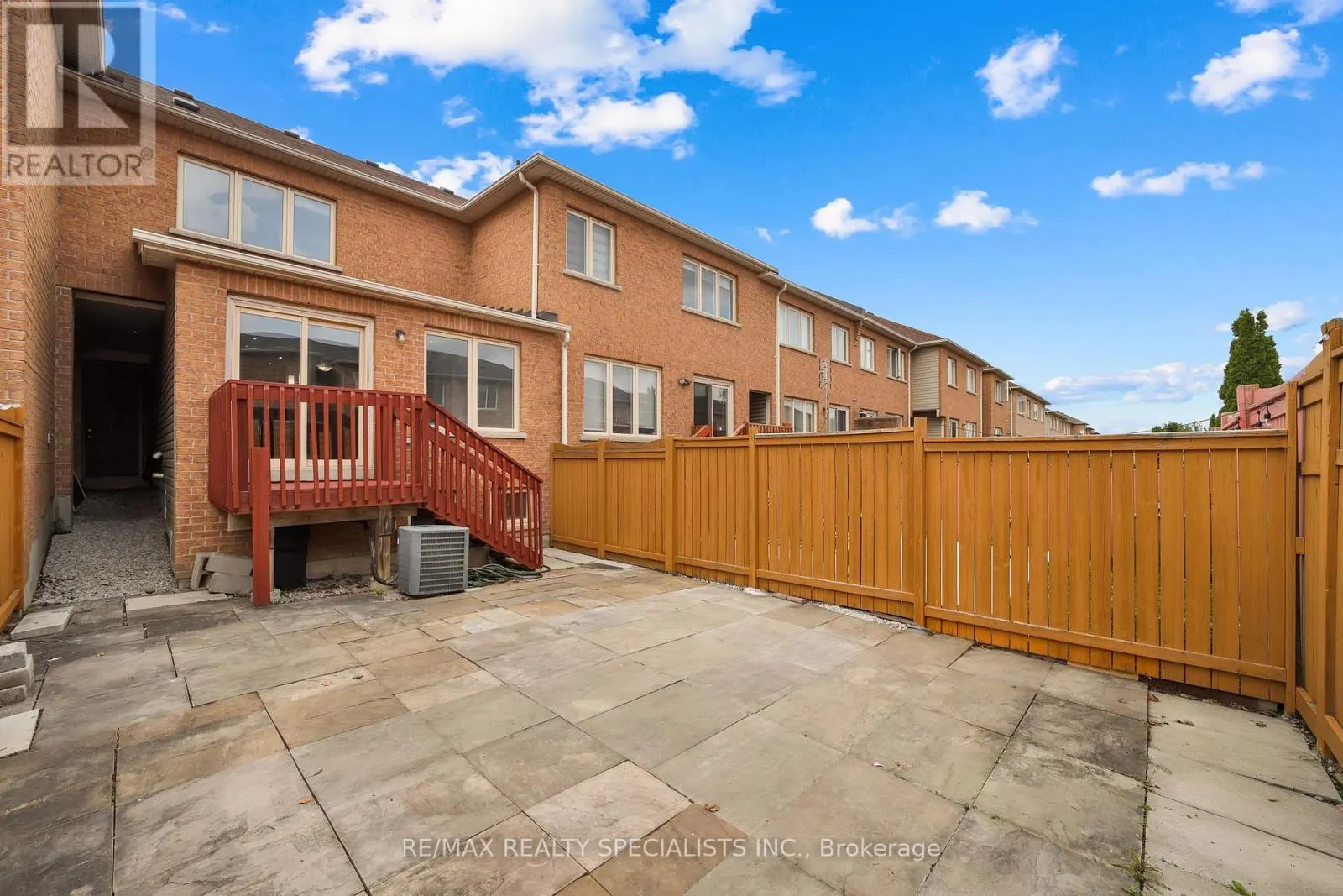 3 ROCKGARDEN TRAIL N
