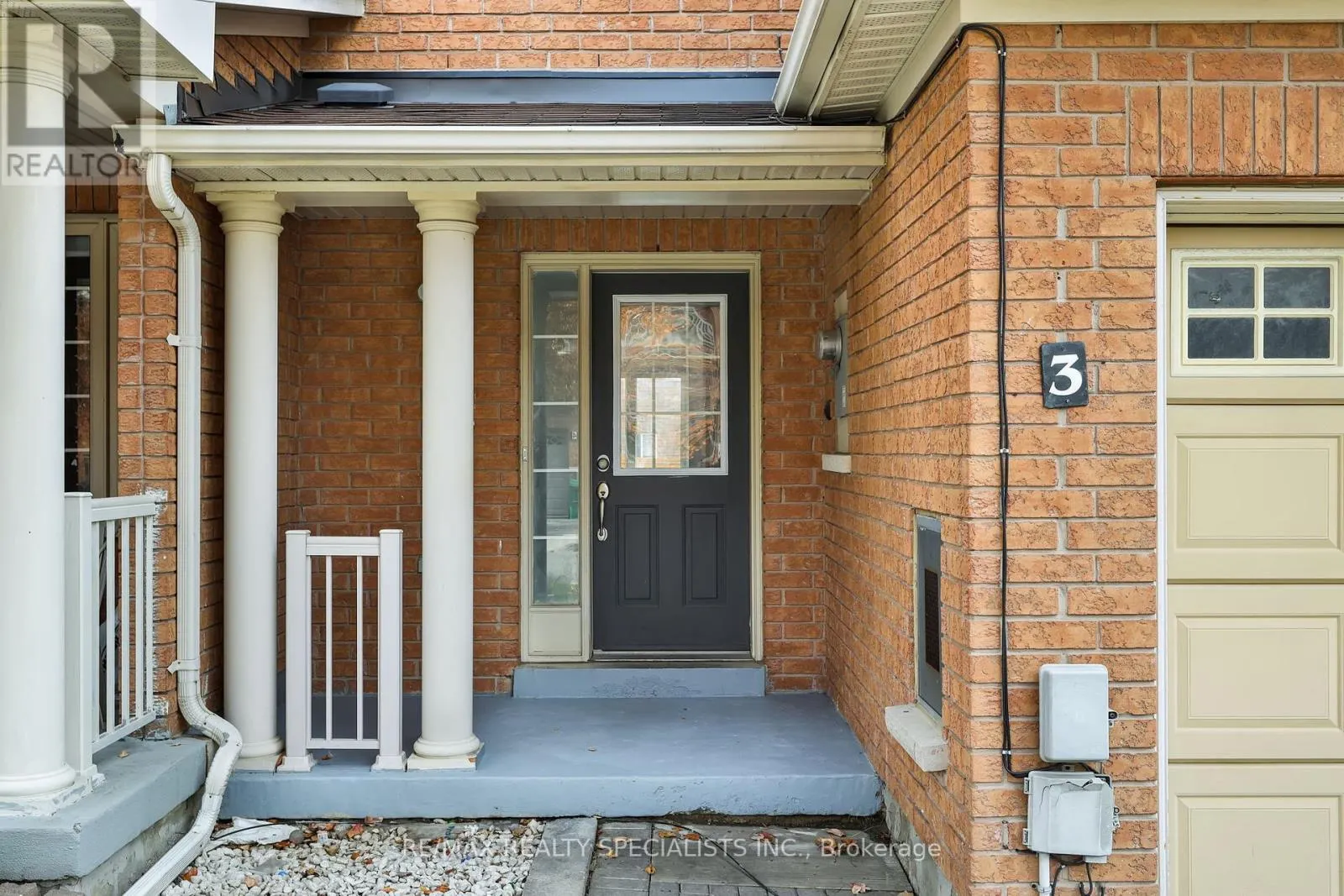 3 ROCKGARDEN TRAIL N